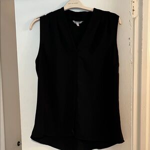 NIC+ZOE Black V-Neck Sleeveless Camisole